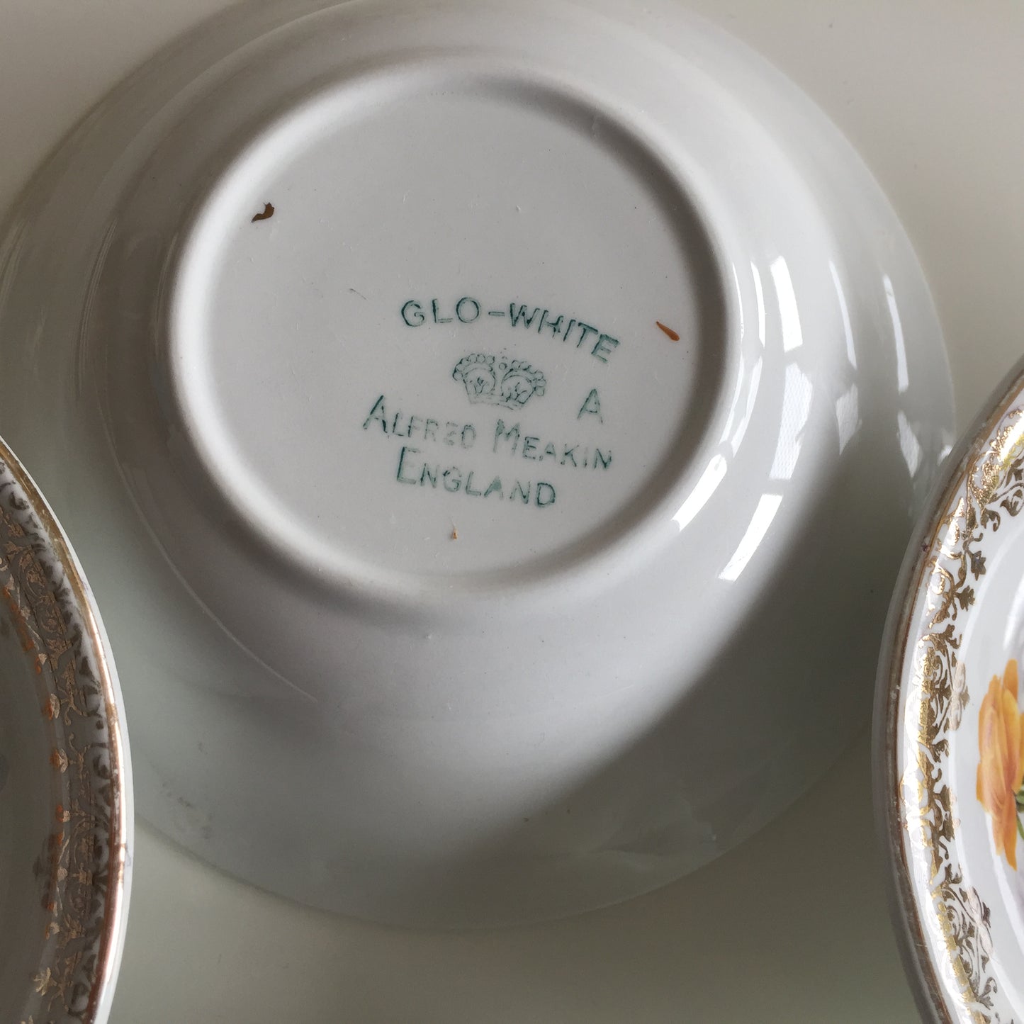 1950s Vintage Alfred Meakin "Glo-White Ironstone" Bowl