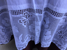 Load image into Gallery viewer, Mary Card "ANEMONE and Butterflies LACE" Crochet Lace and Linen Vintage Tablecloth English Chart No. 61 (1920s) Rare Collectible