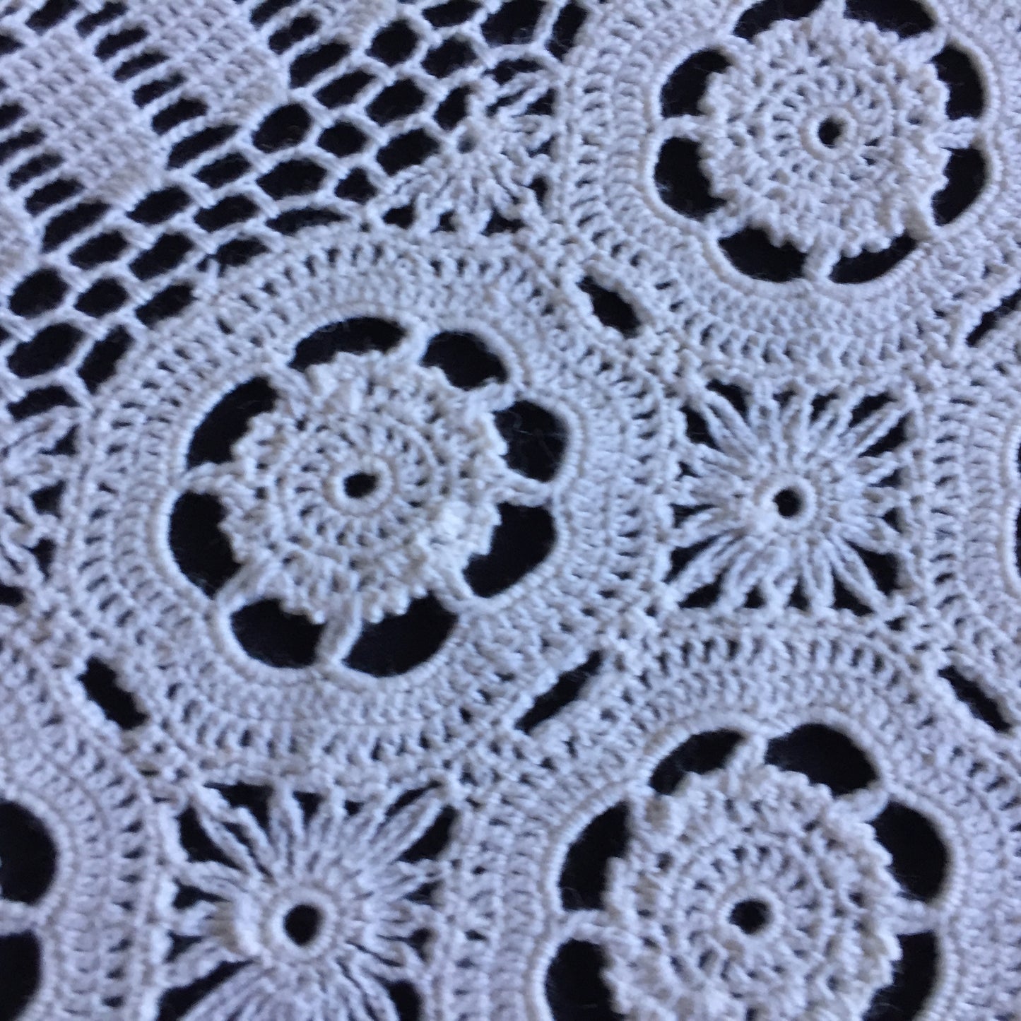 Small Vintage Crochet Lace Coffee Table Runner or Centrepiece