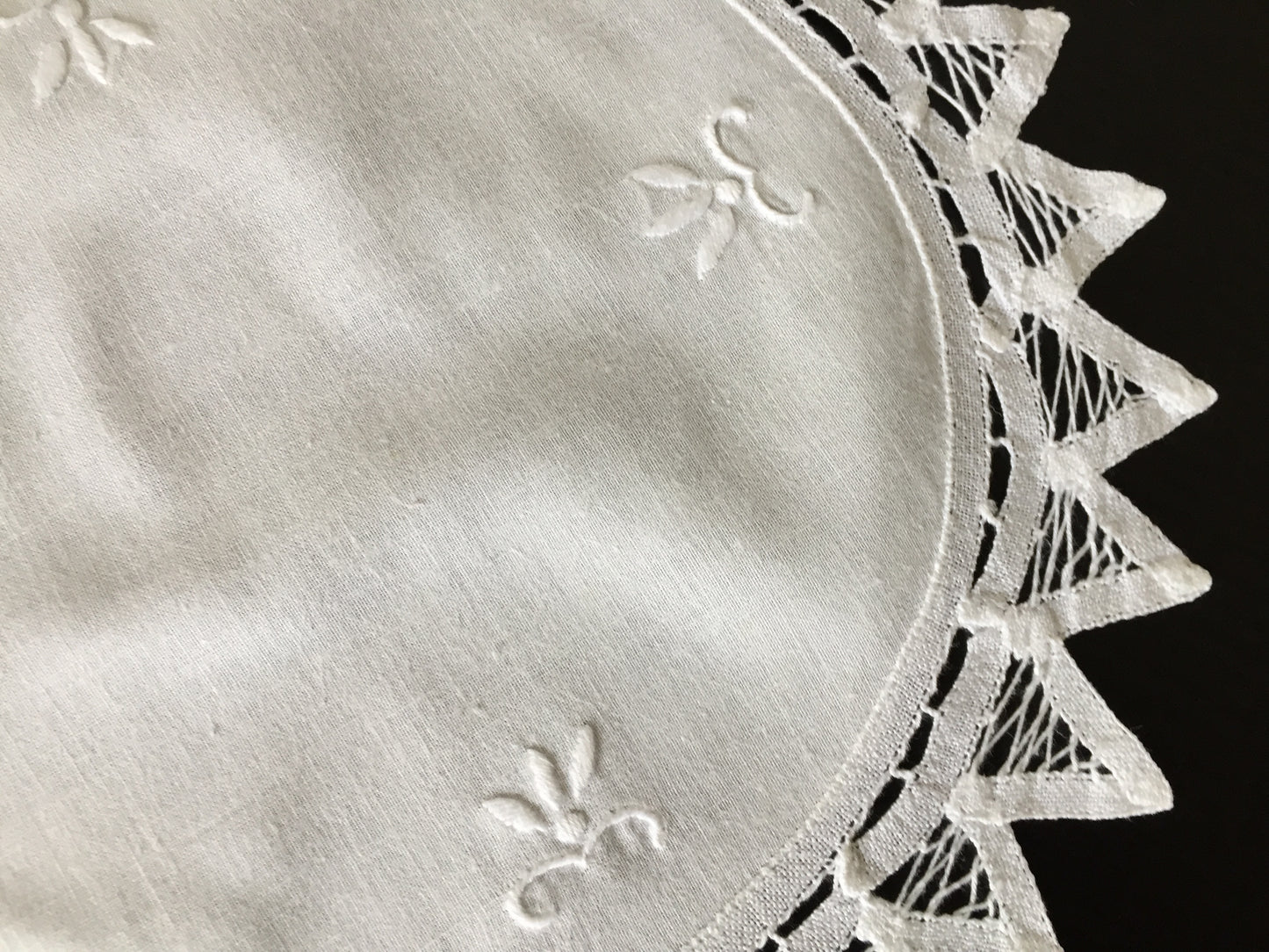 A Pair of White Cotton & Battenburg Tape Lace Doilies Hand Embroidered Vintage