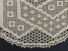 Load image into Gallery viewer, ARABESQUE D'Oyley Mary Card Designed Crochet Lace Doily (USA Chart No 10) Extremely Rare Collectible