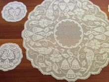 Load image into Gallery viewer, BLUE BELLS and COCKATOOS Mary Card Designed Crochet Lace 5 Piece Large Centrepiece and Round Doilies Set (cca 1930s)