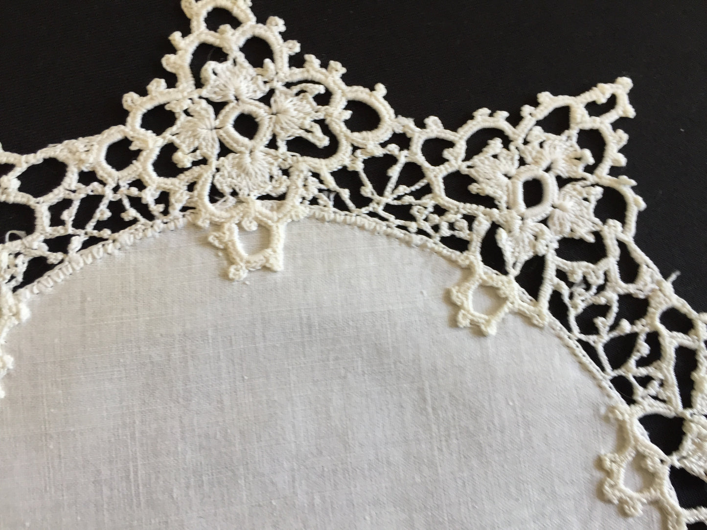 Edwardian Antique 11" White Cake Doily with Crochet Lace Border