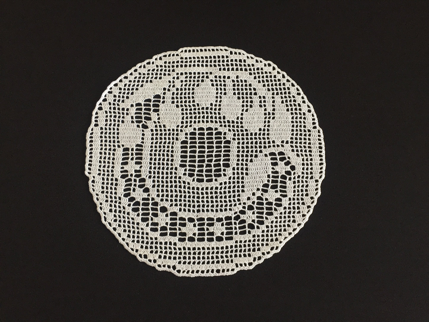 Mary Card Fruit Set of Luncheon Mats and Centre-Piece "PLUM" Collectible Vintage Filet Crochet Lace Placemat - Chart No. 60