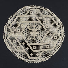 Load image into Gallery viewer, ARABESQUE D&#39;Oyley Mary Card Designed Crochet Lace Doily (USA Chart No 10) Extremely Rare Collectible