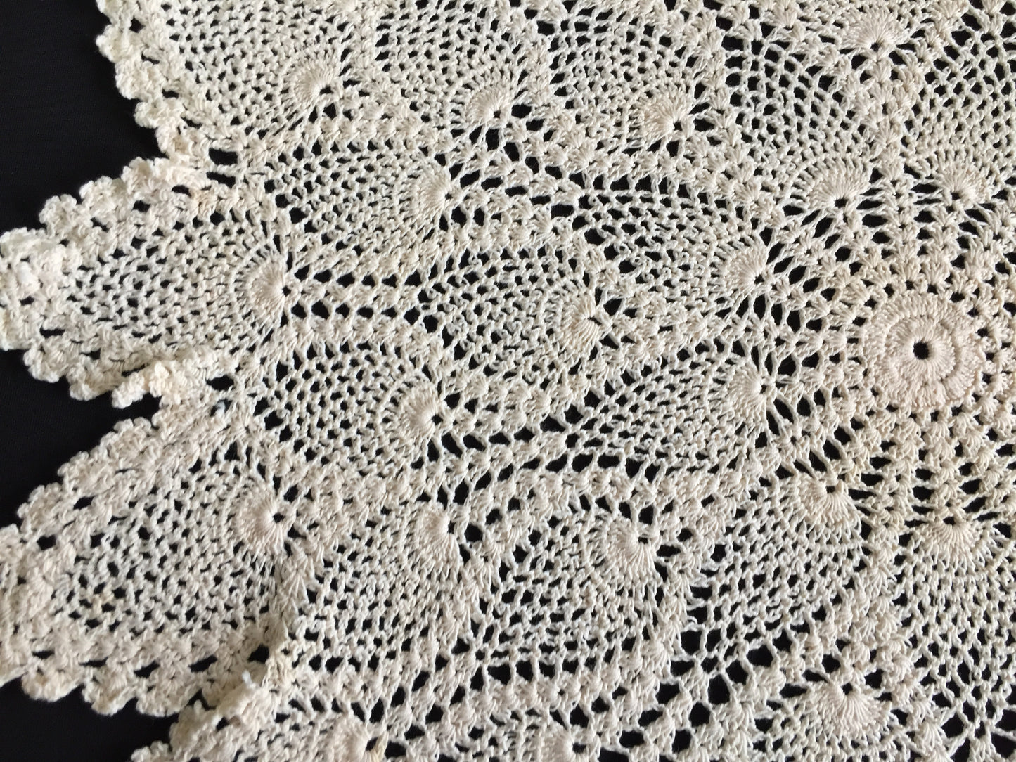 Victorian Style Vintage Crocheted Cotton Lace 15" Doily with Pineapple Pattern