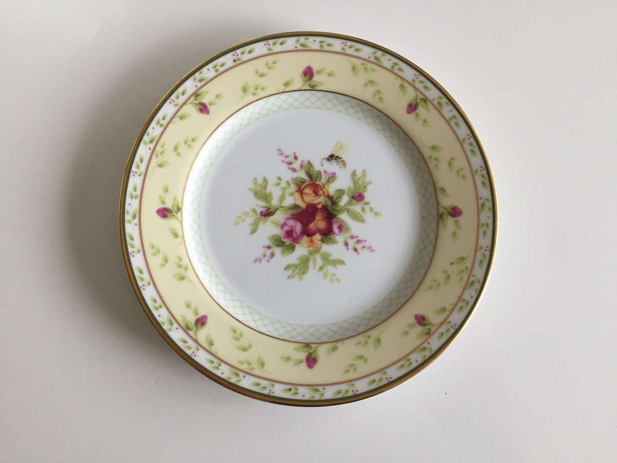 Royal Albert Bone China Side Plate | Seasons of Colour Old Country Roses Pattern