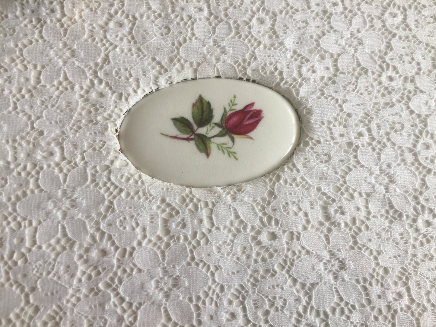 Red Roses, White Lace, Brass & Glass 3 Pce Vanity Set: Tray, Jar & Brush Mid Century Vintage