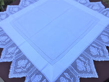 Load image into Gallery viewer, Mary Card "WARATAH" Crochet Lace and Linen Vintage Tablecloth Australian Giant Chart No. 8 (Design First Published in 1912)