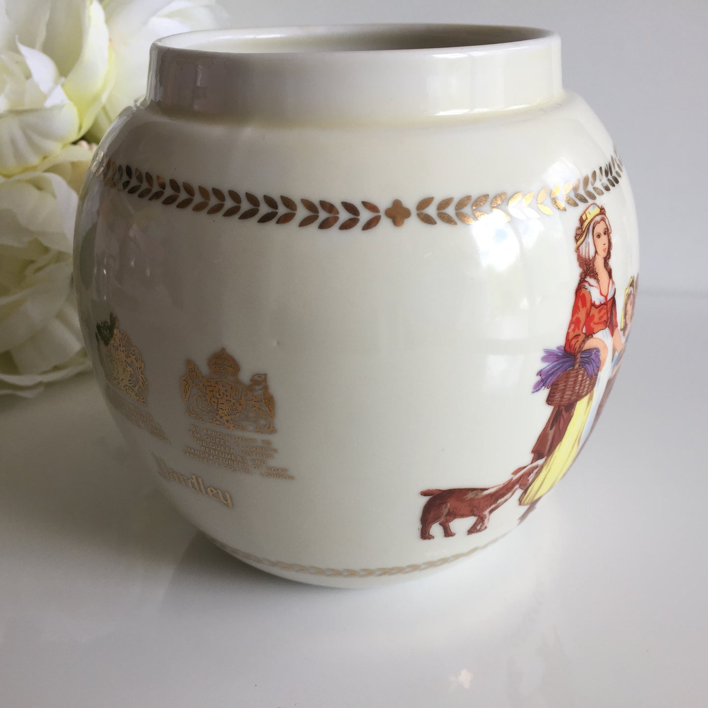 Vintage Yardley of London Pottery Jar | Lavender Seller Motif