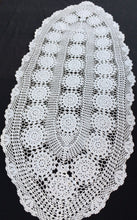 Load image into Gallery viewer, Vintage White Oval Crochet Lace Table Runner