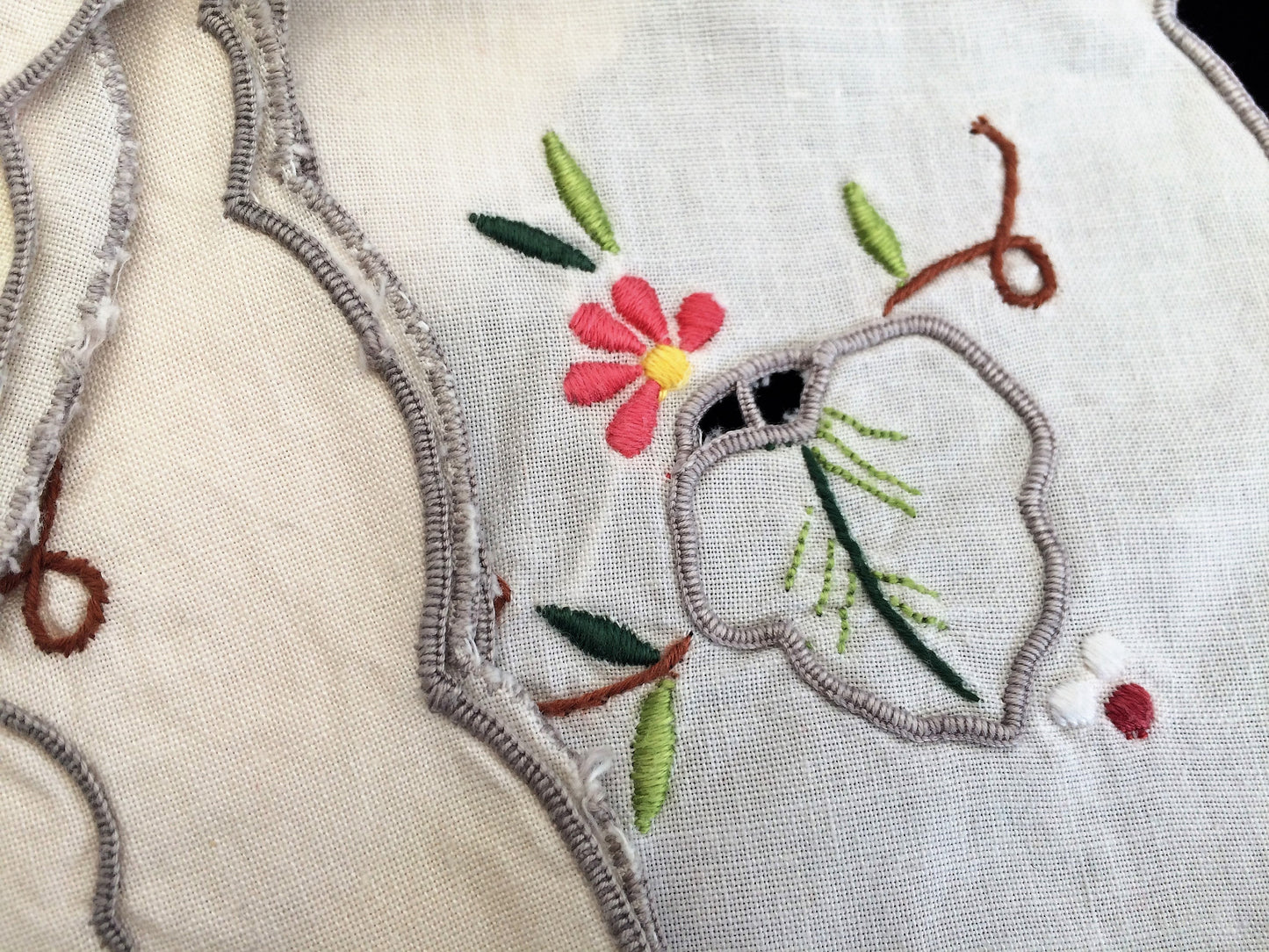 A Set of 6 Hand Embroidered Ivory Linen Vintage Madeira Cutwork Linen Napkins with Grey Scalloped Edging