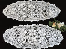 Load image into Gallery viewer, Pair of Oval Vintage Crocheted White Chunky Cotton Lace Table Runners