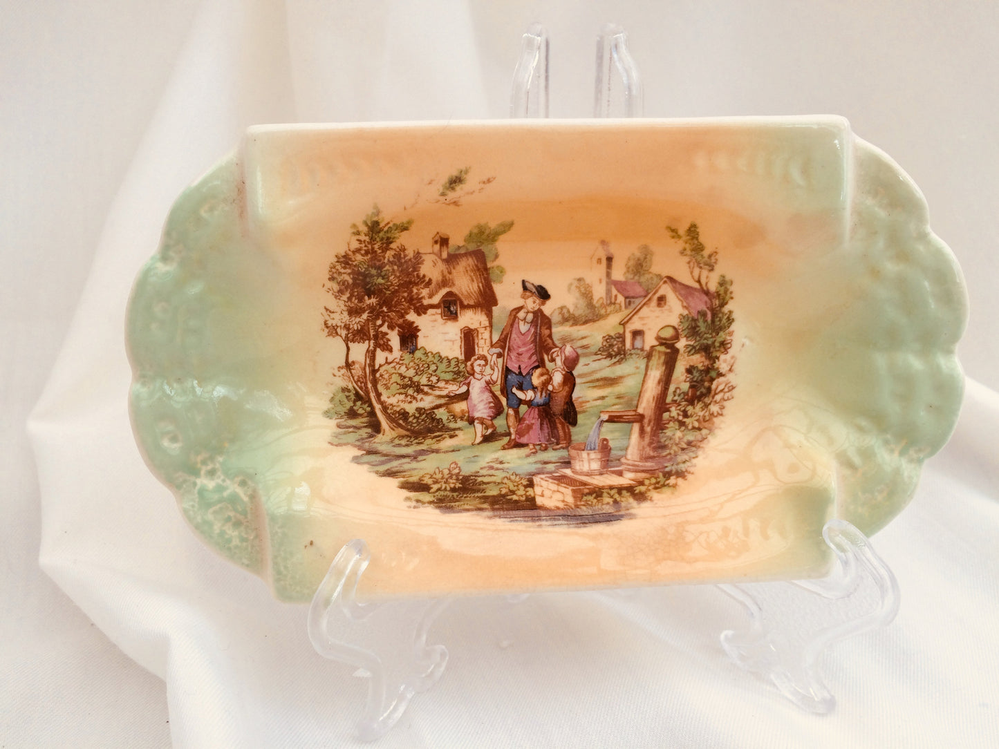 Vintage Lancasters Ltd Hanley English Ware Ring/Pin/Soap Dish