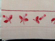Load image into Gallery viewer, Vintage Hand Embroidered Variegated Pink Flowers Design Pink Waffle Linen Towel