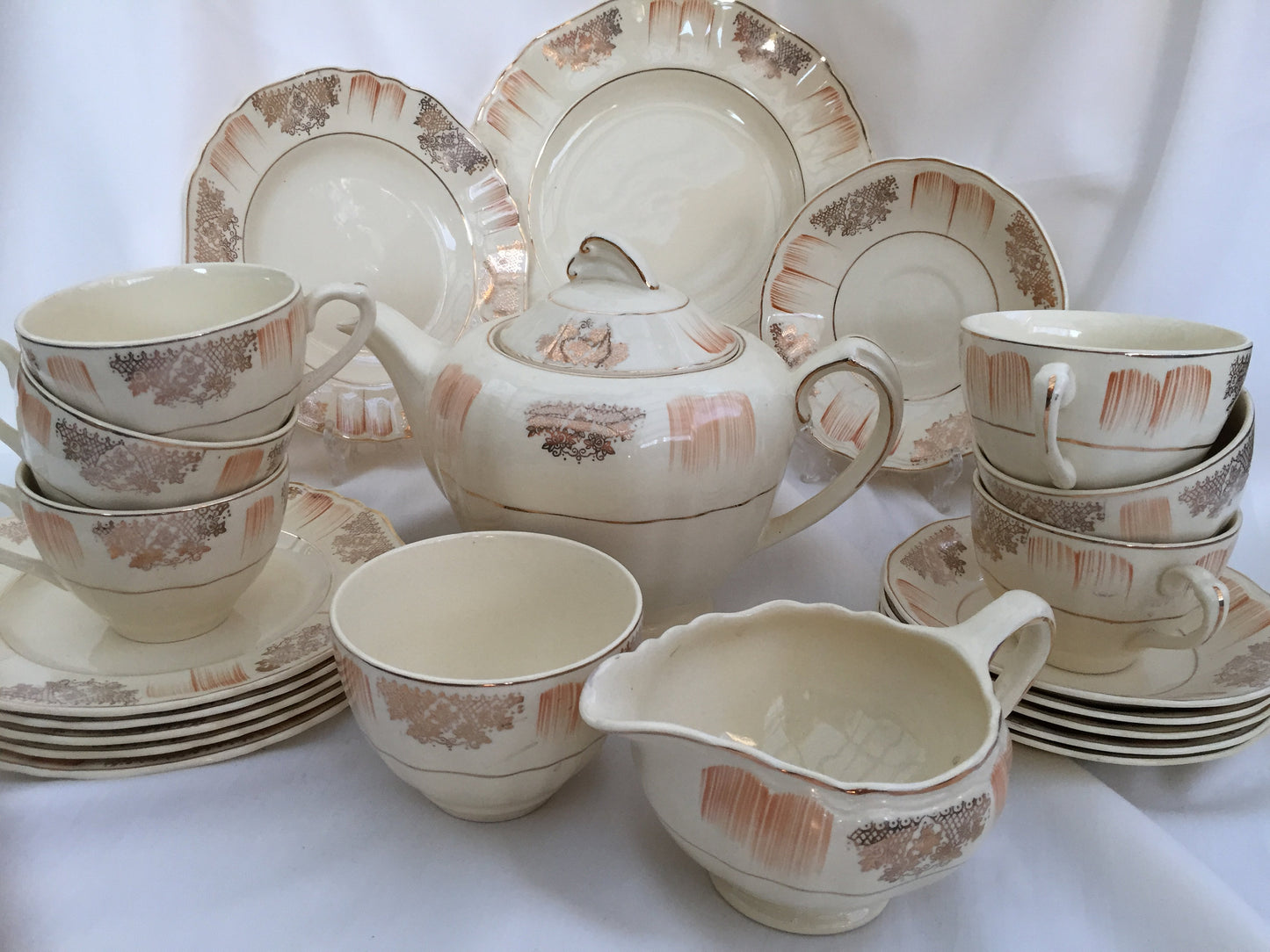 J & G Meakin Sunshine R 561073 Tea Set Complete with Teapot, Creamer, Sugar Bowl, Tea Cups, Saucers and Plate