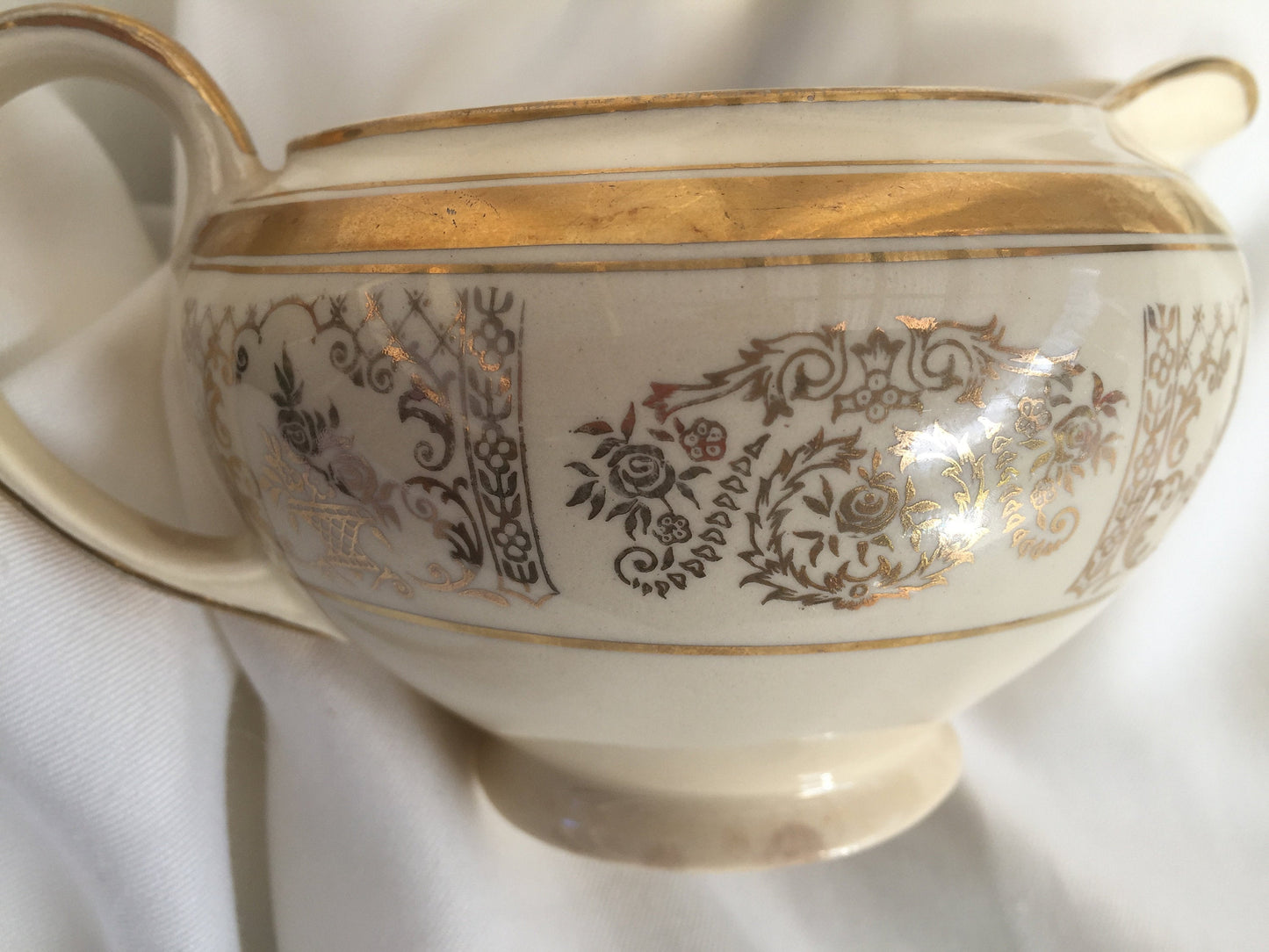 Johnson Brothers JB13 Pattern Vintage Creamer/Pitcher 350 ml