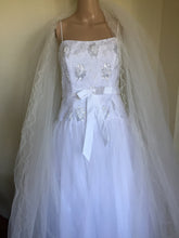 Load image into Gallery viewer, White Vintage Wedding Gown