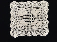 Load image into Gallery viewer, Vintage Ecru Filet Crochet Doily with Roses