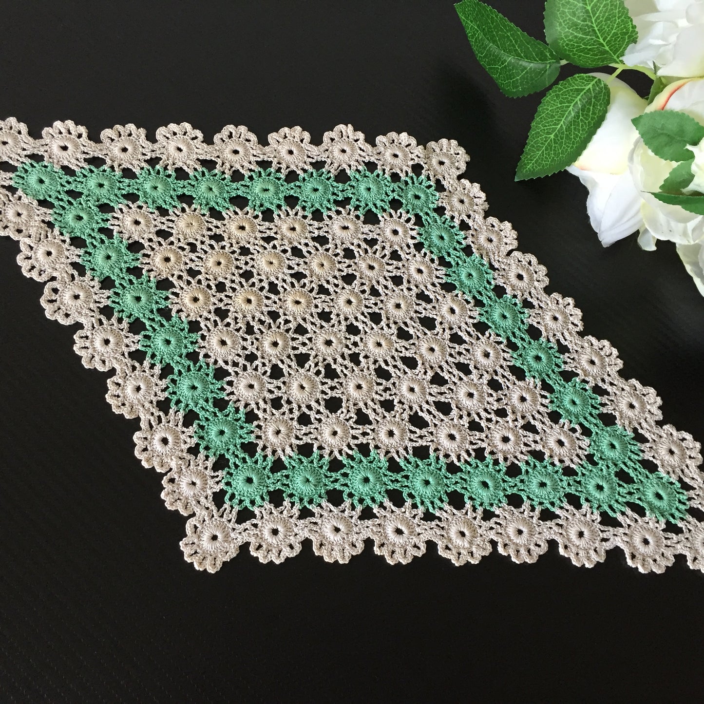 Vintage Crochet Lace Doily | Table Centre Mat | Beige & Green Floral Pattern