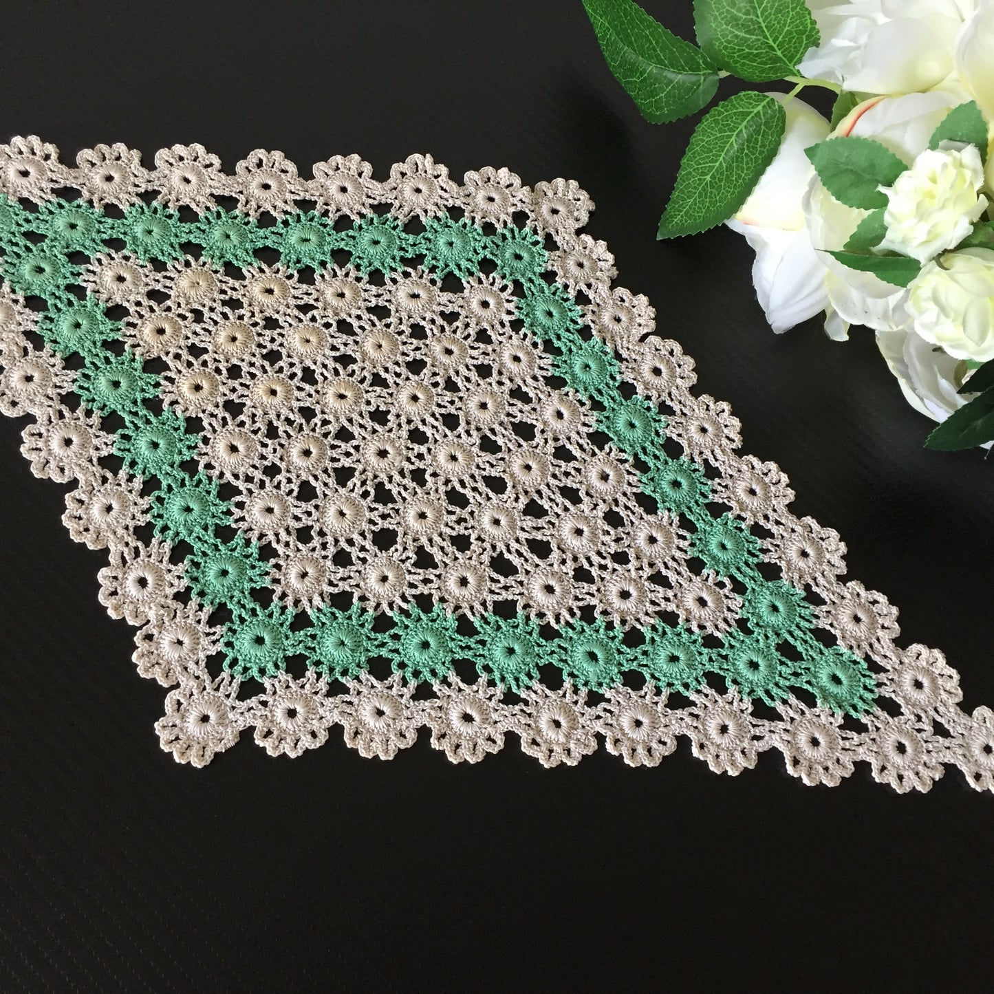 Vintage Crochet Lace Doily | Table Centre Mat | Beige & Green Floral Pattern
