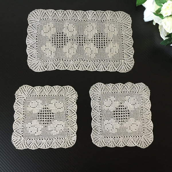 Tudor Rose Handmade 1930-50s Vintage Crochet Lace 3 Pce Dressing Table Set