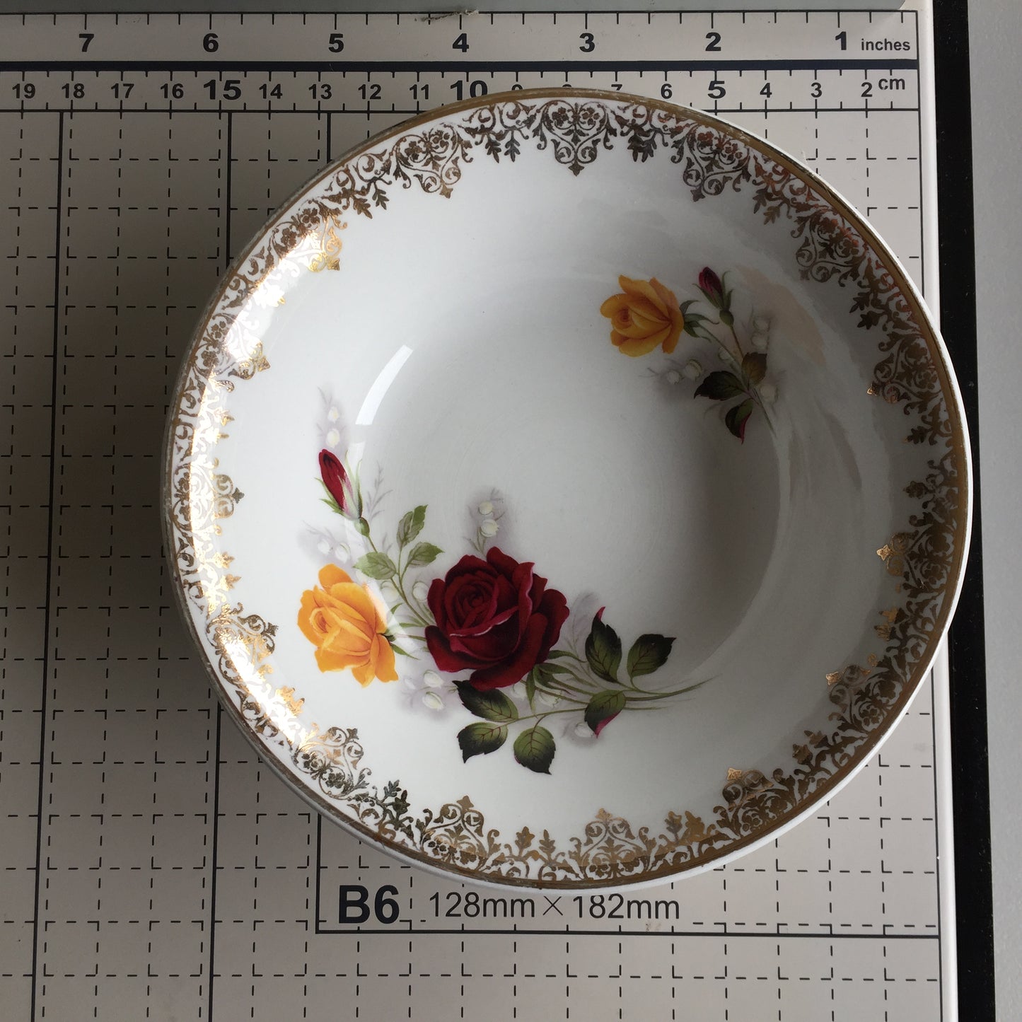 1950s Vintage Alfred Meakin "Glo-White Ironstone" Bowl