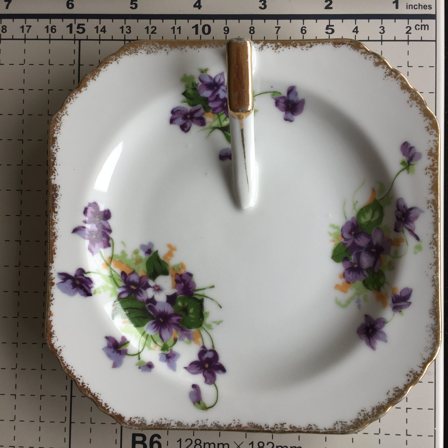 Japanese Vintage 5.5" Square Trinket Dish | Saji Violets Pattern No 6857