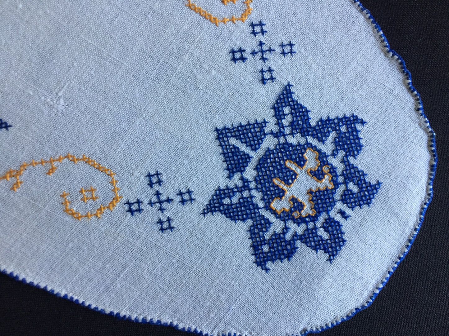 Art Deco Vintage Cross Stitch Embroidered Blue & Orange Floral Sandwich Doily