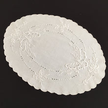 Load image into Gallery viewer, Vintage Hand Embroidered Oval Broderie Anglaise Table Centre Doily with Butterflies
