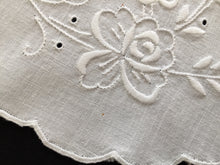 Load image into Gallery viewer, Vintage Hand Embroidered Oval Broderie Anglaise Table Centre Doily with Butterflies