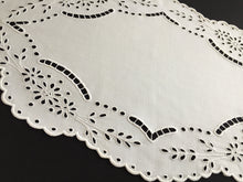 Load image into Gallery viewer, Large Oval Vintage Broderie Anglaise / Madeira Cutwork Embroidered White Linen Doily