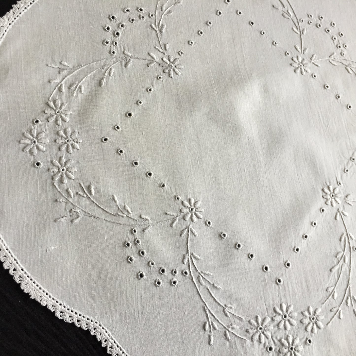 Antique Hand Embroidered Broderie Anglaise White 16" Table Centre Doily