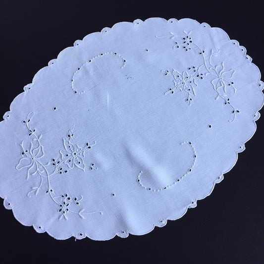 Edwardian Antique Hand Embroidered White Broderie Anglaise Doily