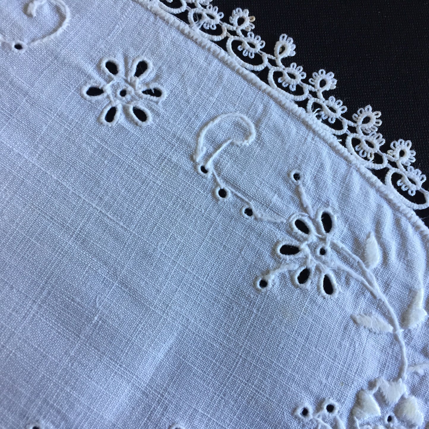 Edwardian Antique Hand Embroidered Cutwork Broderie Anglaise Sandwich Doily