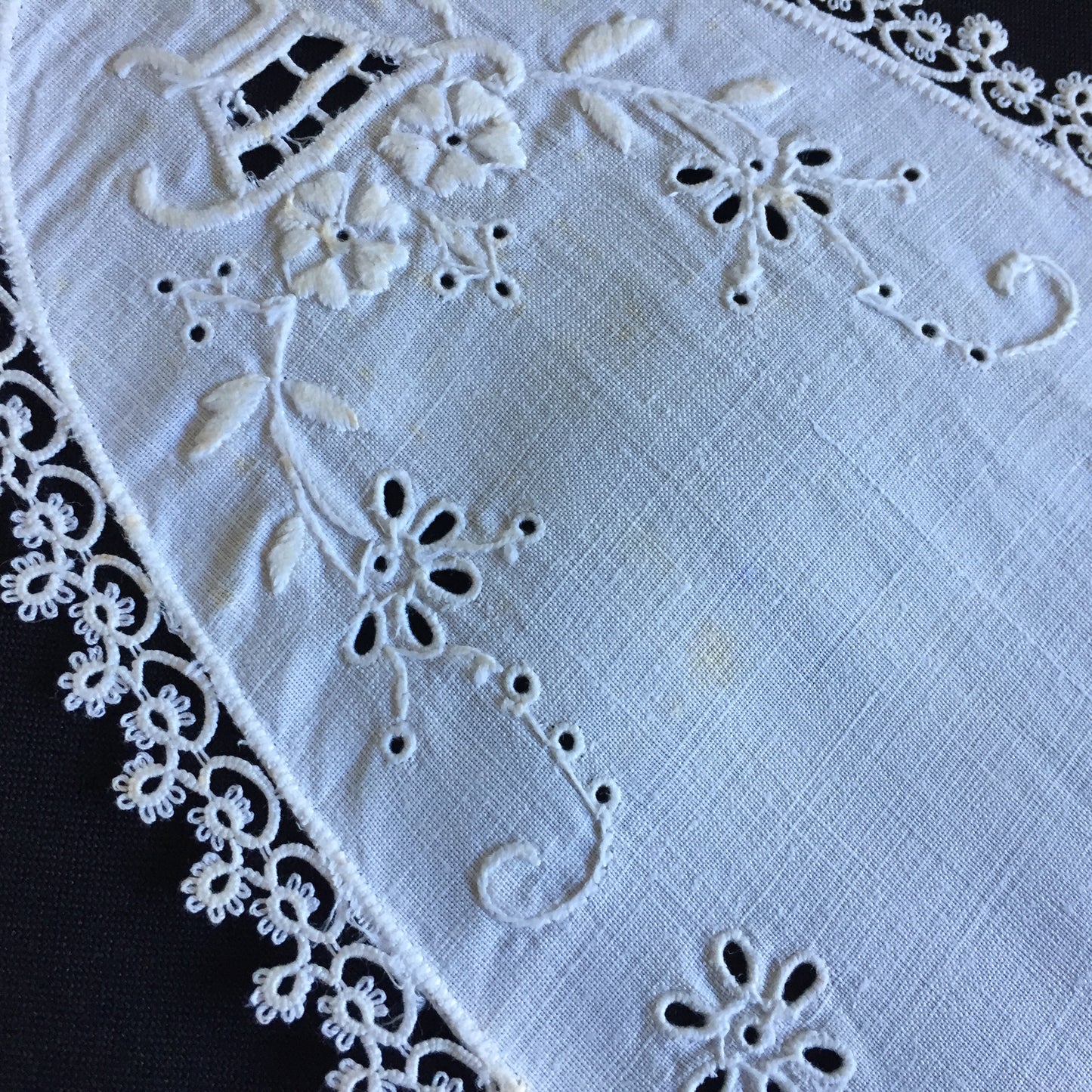 Edwardian Antique Hand Embroidered Cutwork Broderie Anglaise Sandwich Doily