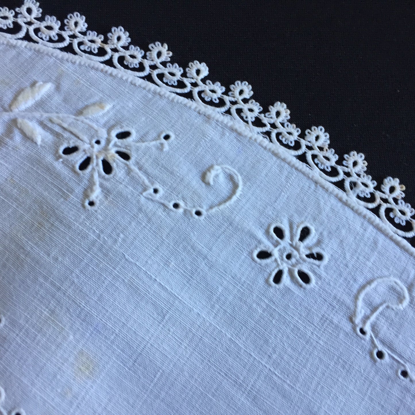 Edwardian Antique Hand Embroidered Cutwork Broderie Anglaise Sandwich Doily