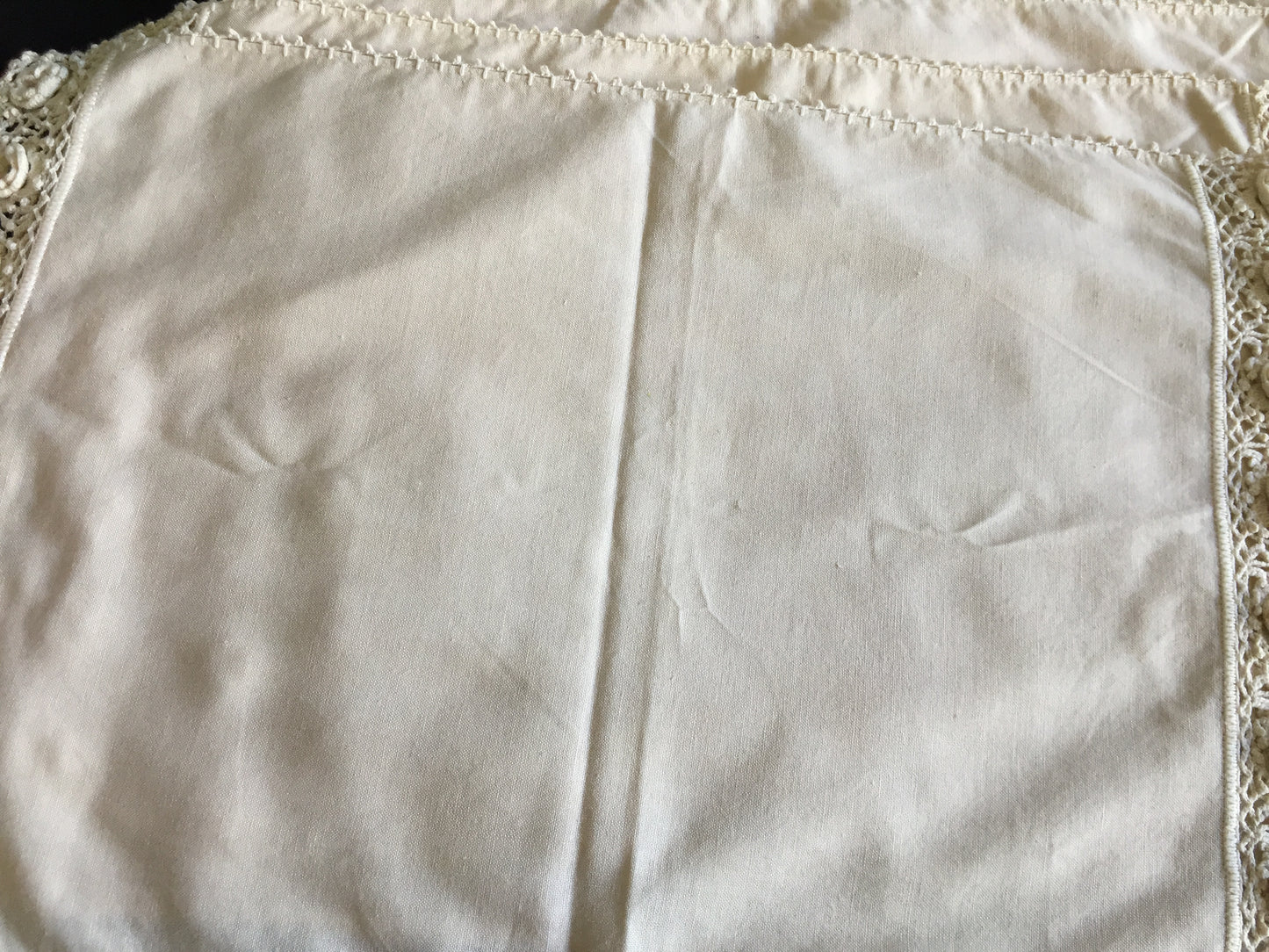 Set of 6 Vintage Beige Cotton Placemats with 3D Roses Crochet Lace Edging