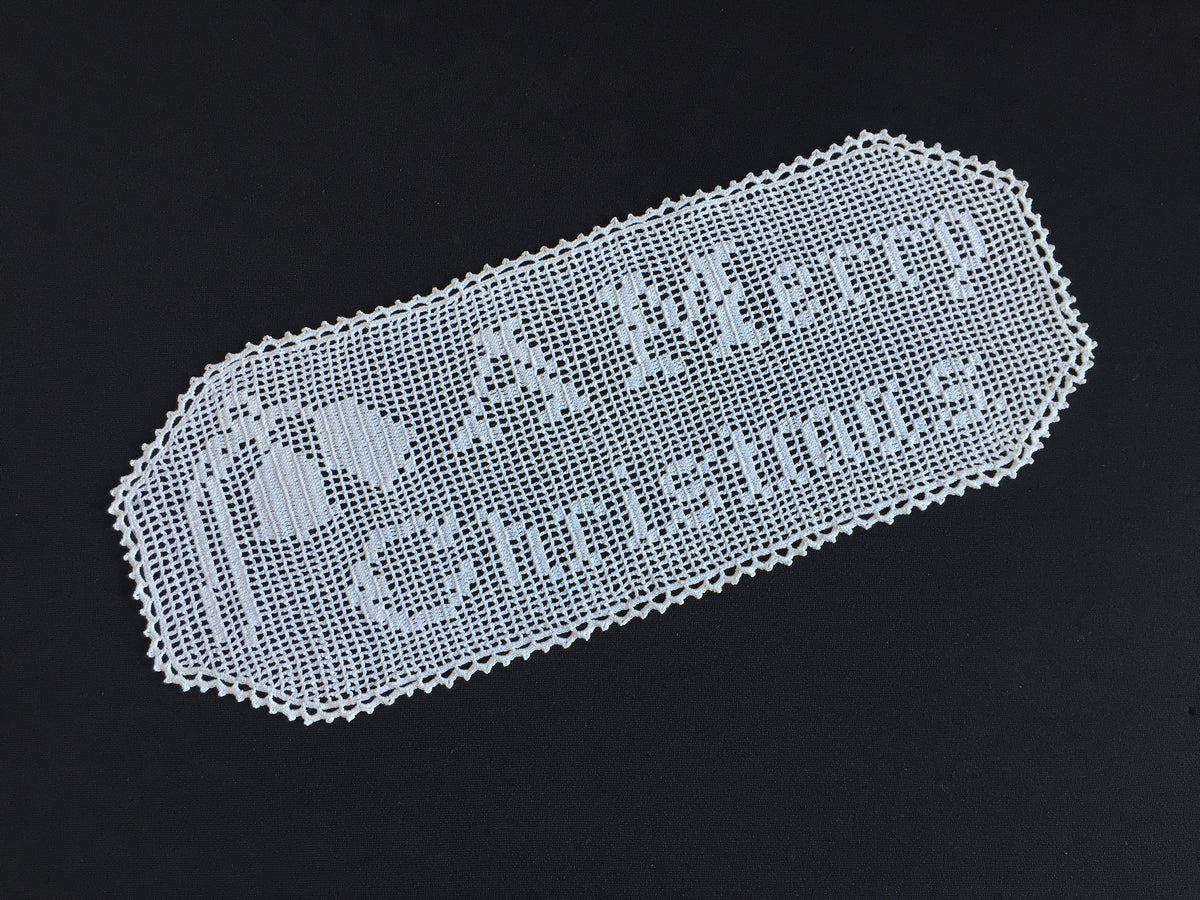 Edwardian Antique Australian Sandwich Doily with Christmas Greetings