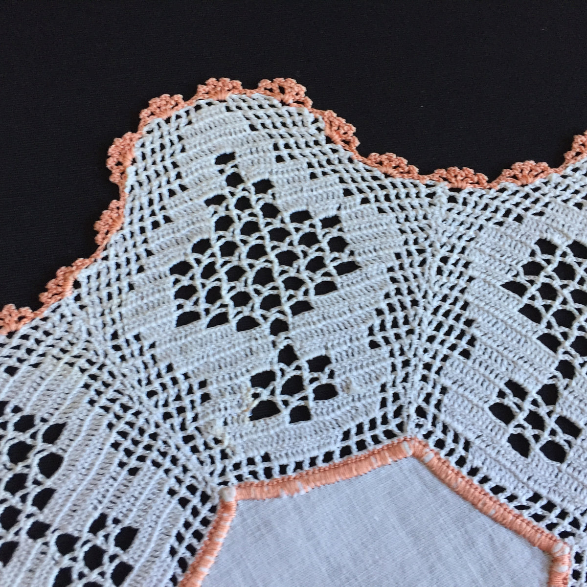 Antique Australian Linen Centre Doily with Crochet Lace Border