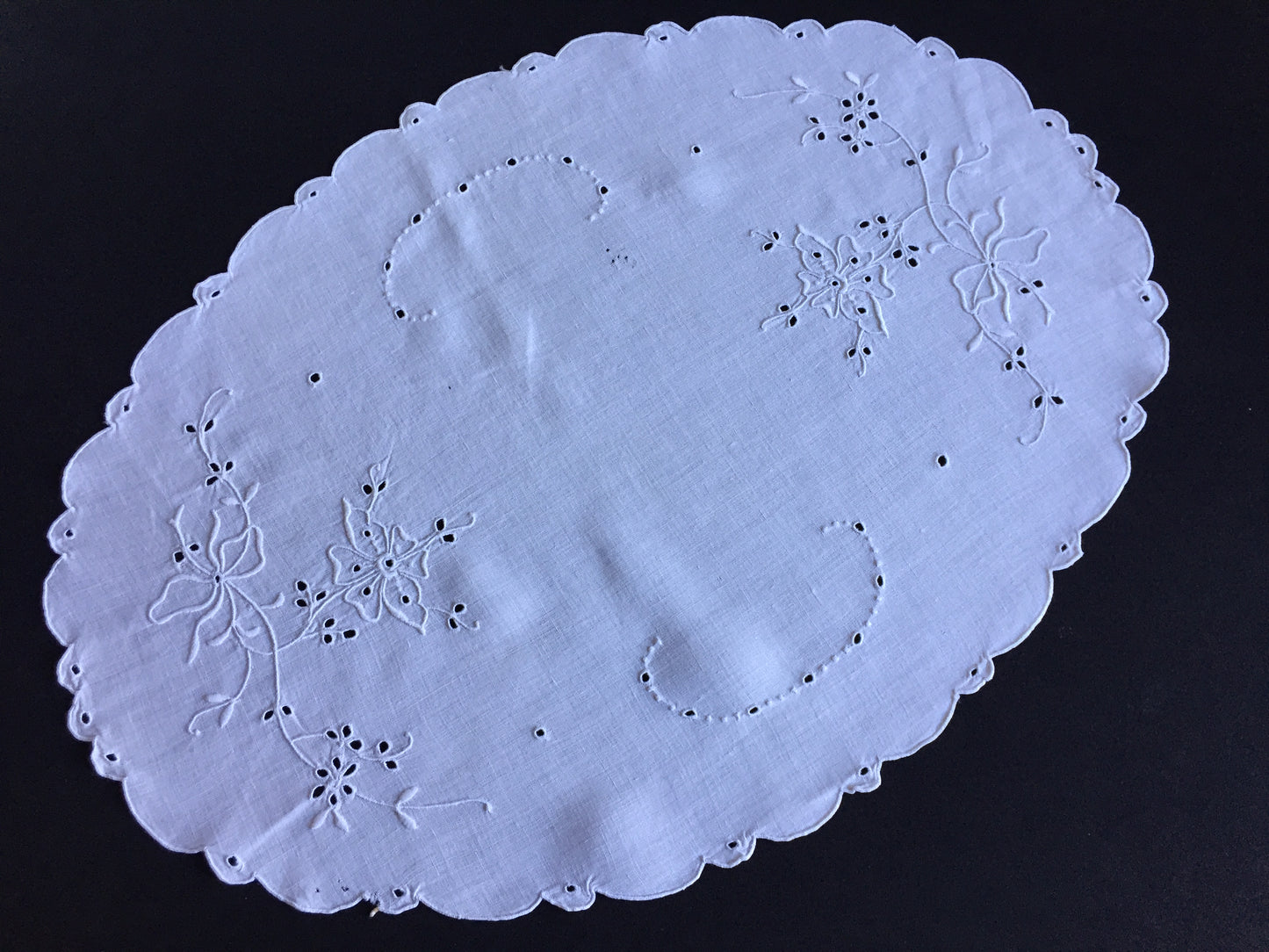 Edwardian Antique Hand Embroidered White Broderie Anglaise Doily