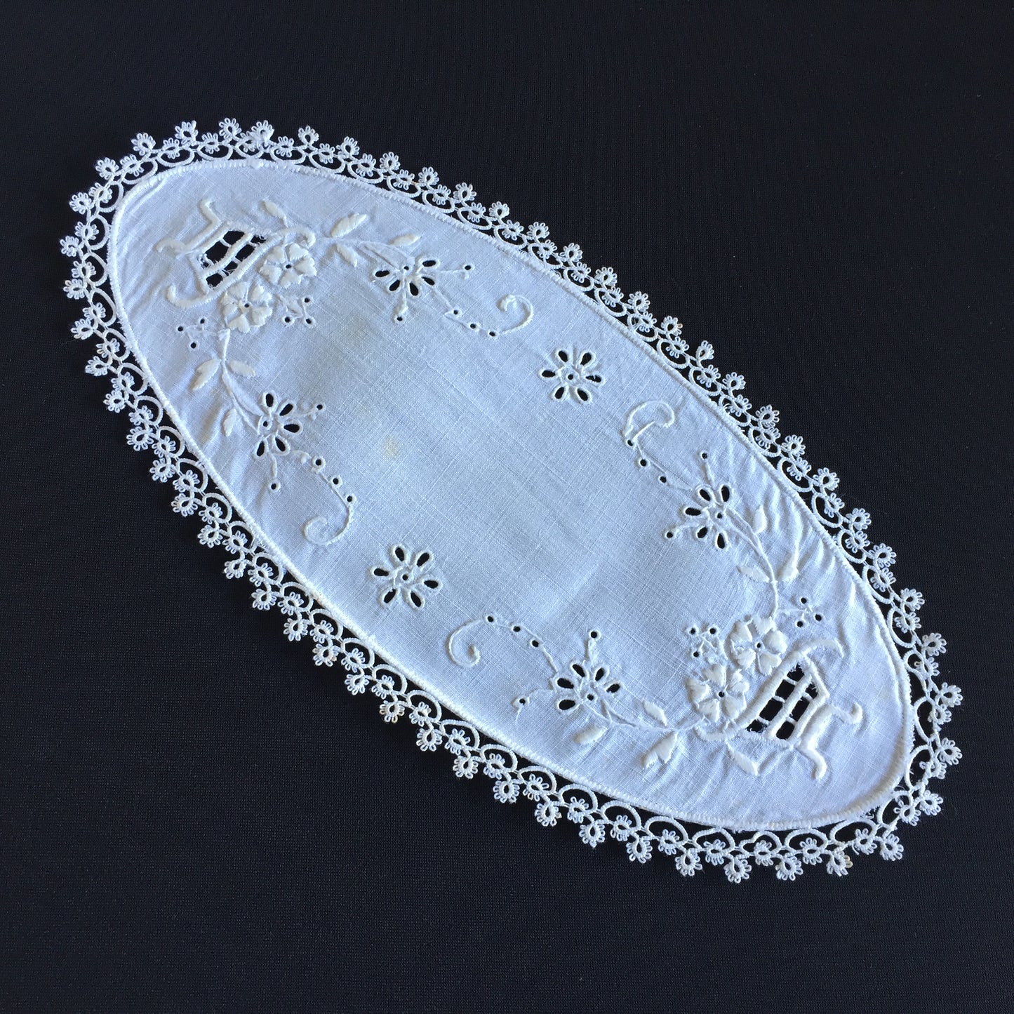 Edwardian Antique Hand Embroidered Cutwork Broderie Anglaise Sandwich Doily