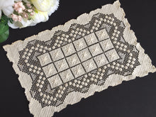 Load image into Gallery viewer, Edwardian Vintage MONDANO Filet Lace Beige Cotton Rectangular Placemat Doily