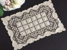 Load image into Gallery viewer, Edwardian Vintage MONDANO Filet Lace Beige Cotton Rectangular Placemat Doily