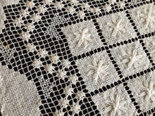 Load image into Gallery viewer, Edwardian Vintage MONDANO Filet Lace Beige Cotton Rectangular Placemat Doily