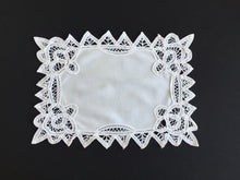 Load image into Gallery viewer, Handmade Vintage White Cotton Placemat/Tray Cloth Doily with Battenburg Lace
