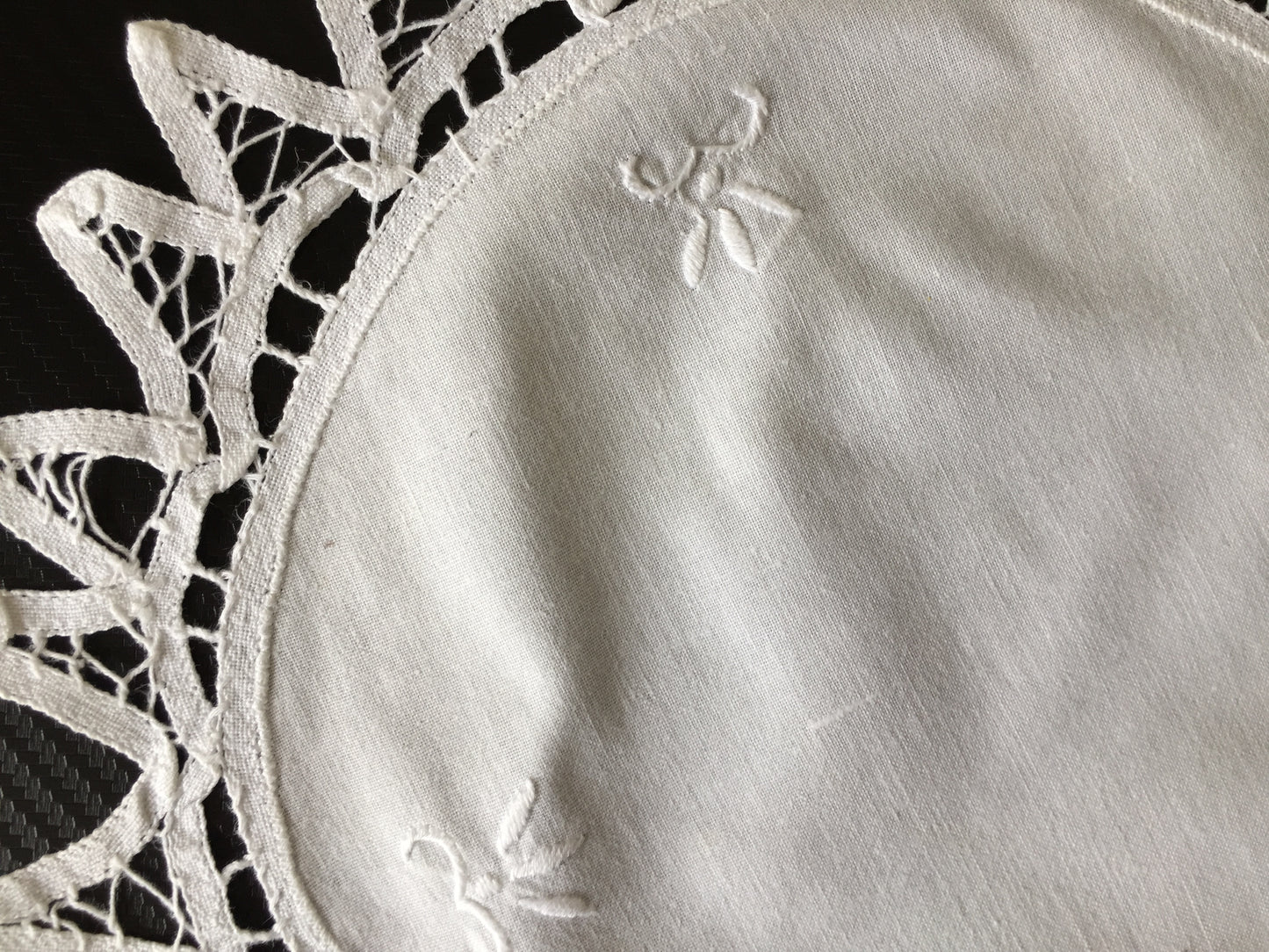 A Pair of White Cotton & Battenburg Tape Lace Doilies Hand Embroidered Vintage
