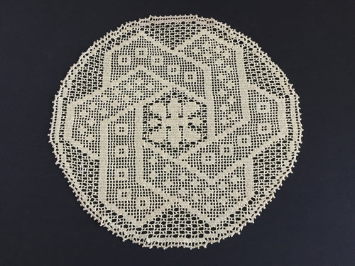 ARABESQUE D'Oyley Mary Card Designed Crochet Lace Doily (USA Chart No 10) Extremely Rare Collectible