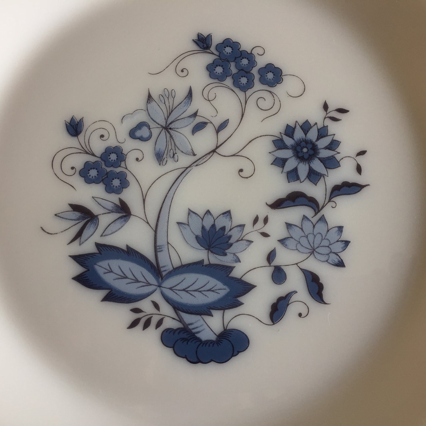 Vintage 1970s Arcopal "Blue Onion" Dinner or Side Plate Made in France