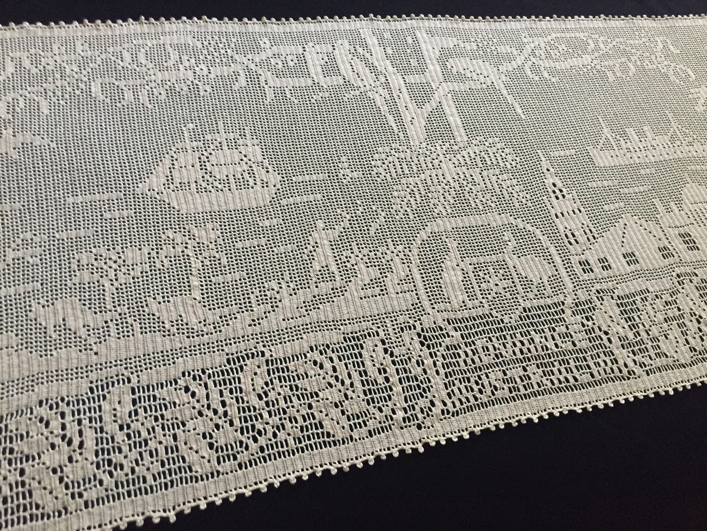 Mary Card Designed 1934 Australian Souvenir of the Centenary Table Runner/Sideboard Cloth